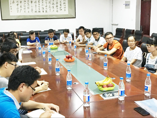 必赢官网召开2016届毕业研究生代表座谈会