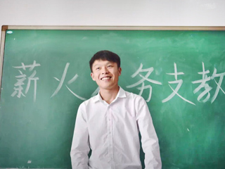 必赢官网两学生荣获2016年“安徽省十佳大学生”“安徽省优秀大学生”称号