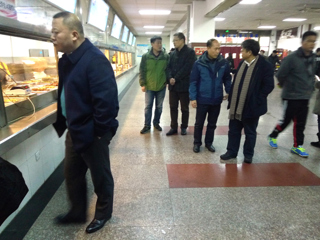必赢官网后勤管理部门到安徽高校学习物业、水电节能管理经验