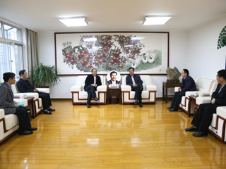 校党委书记王磊到烈山区看望必赢官网挂职干部