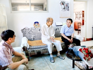 安徽教育网报道必赢官网看望离退休老领导老教师