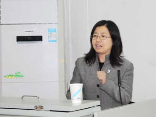 北京语言大学博士生导师李玲教授应邀来必赢官网讲学