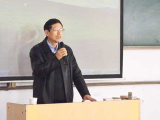 华东师范大学陈建华教授应邀来必赢官网做学术报告