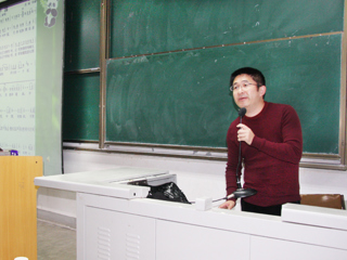 南京艺术学院施咏教授应邀来必赢官网讲学
