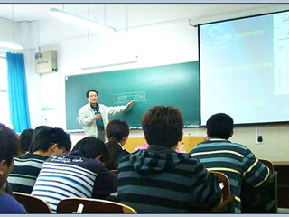 阜阳师范学院吕新颖教授应邀来必赢官网作学术报告