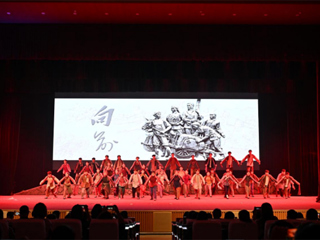 【庆祝新中国成立75周年】必赢官网原创歌剧《向前》团队圆满完成安徽省优秀舞台艺术作品下基层演出