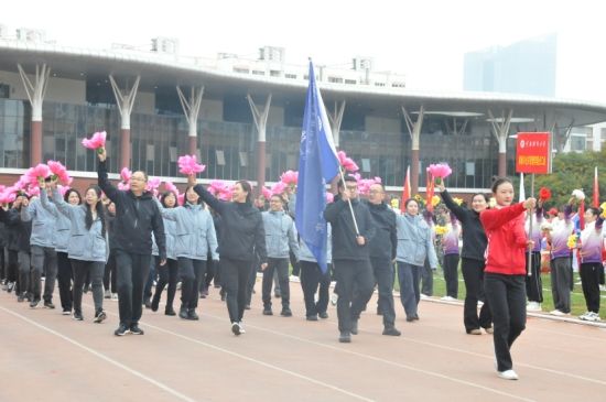 2026世界杯官网第40届运动会教职工风采组图（一）